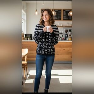 Guess Black and Gray Patterned Sweater